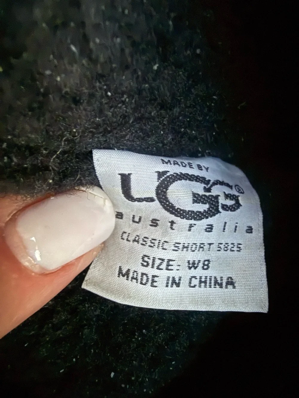 UGG Australia Classic Short Boots Black Sheepskin Suede Women’s Size 8